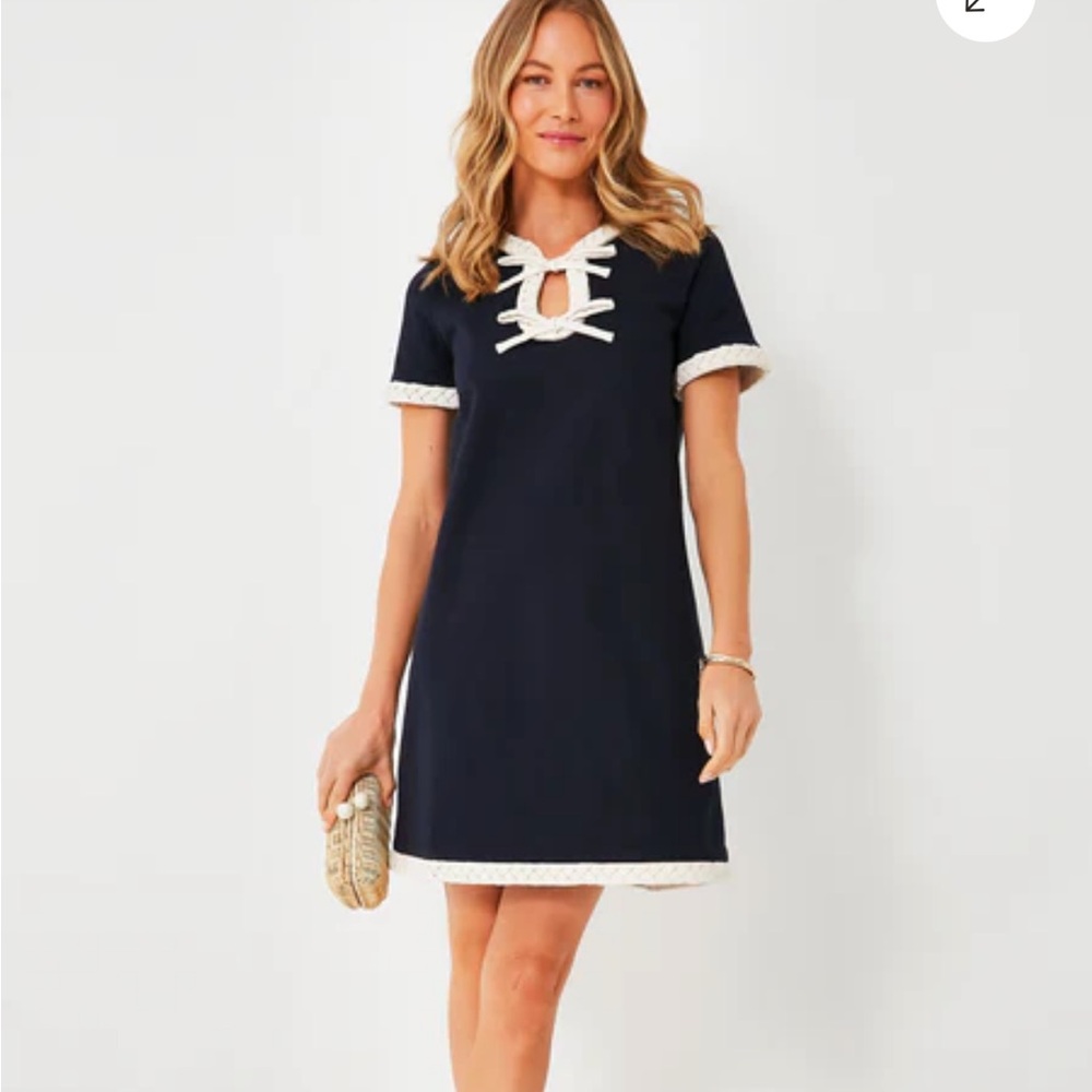 Tuckernuck Olivia Navy Blue Short Sleeve Dress